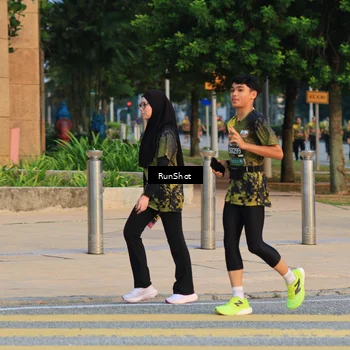 Runner Photo 6988136