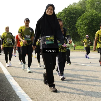 Runner Photo 6988156