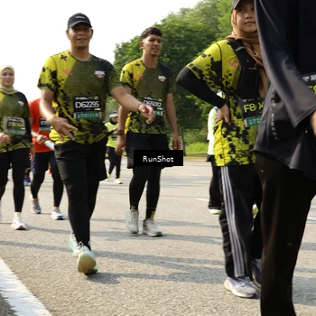 Runner Photo 6988172