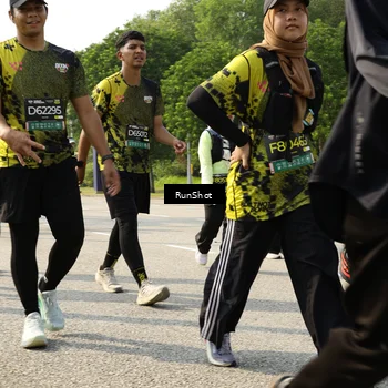 Runner Photo 6988184