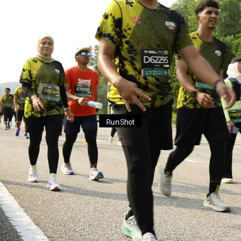 Runner Photo 6988199
