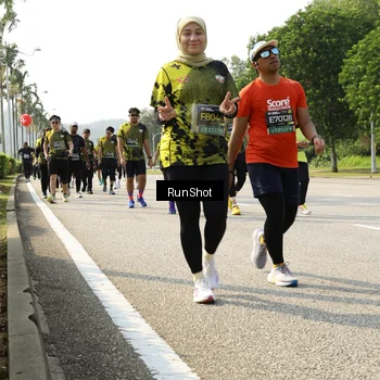 Runner Photo 6988215