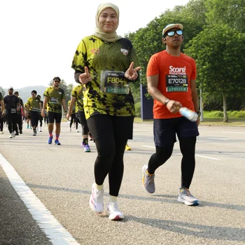 Runner Photo 6988231