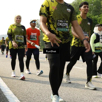 Runner Photo 6988234