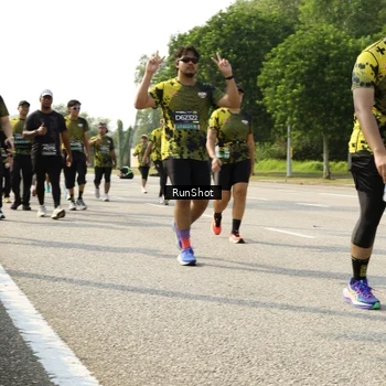 Runner Photo 6988315