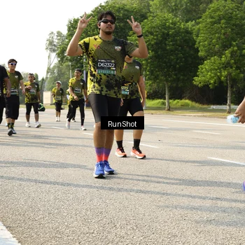 Runner Photo 6988325