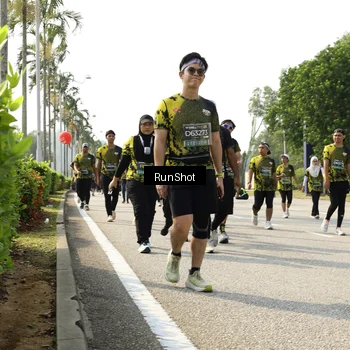 Runner Photo 6988326