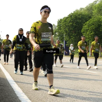 Runner Photo 6988356