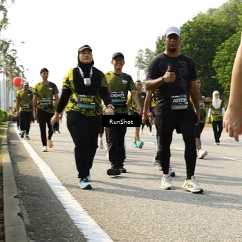 Runner Photo 6988365