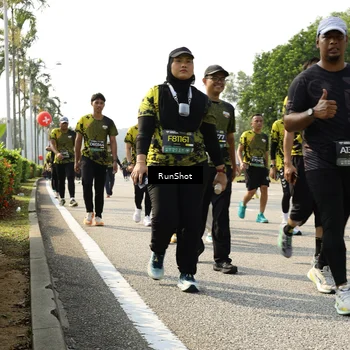 Runner Photo 6988377