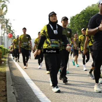 Runner Photo 6988386