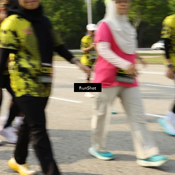 Runner Photo 6988423