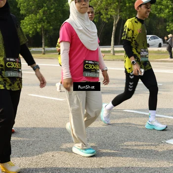 Runner Photo 6988429