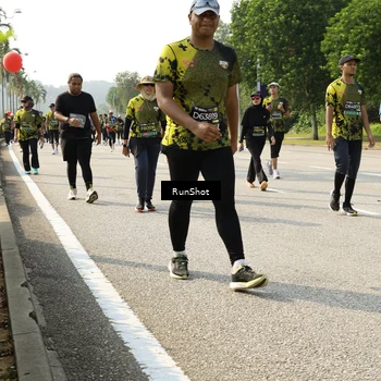 Runner Photo 6988448
