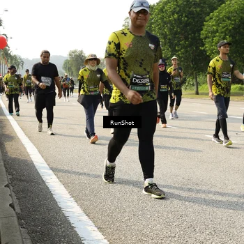 Runner Photo 6988450