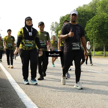 Runner Photo 6988475