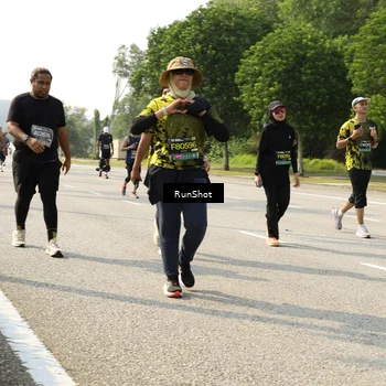 Runner Photo 6988490
