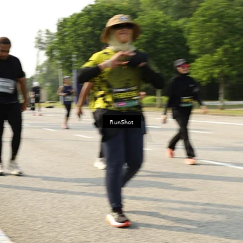 Runner Photo 6988501