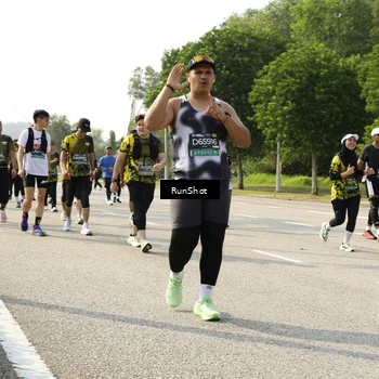 Runner Photo 6988557