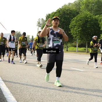 Runner Photo 6988568