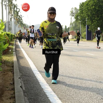 Runner Photo 6988612