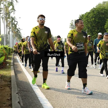 Runner Photo 6988652
