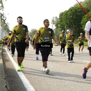 Runner Photo 6988664