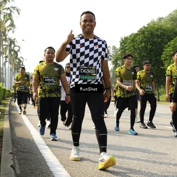 Runner Photo 6988730