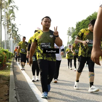 Runner Photo 6988733