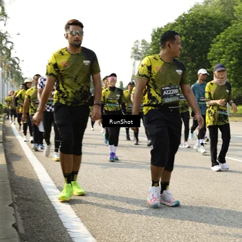 Runner Photo 6988750
