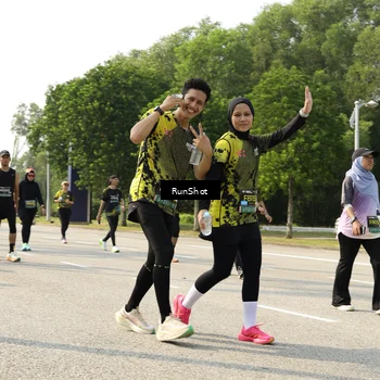 Runner Photo 6988771