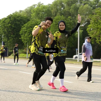 Runner Photo 6988789