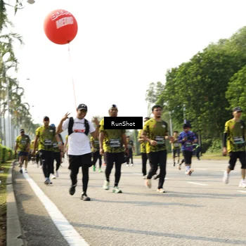 Runner Photo 6988863