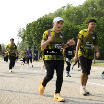 Runner Photo 6988865