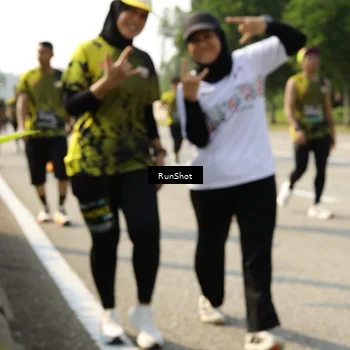 Runner Photo 6988874