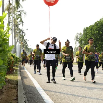 Runner Photo 6988889