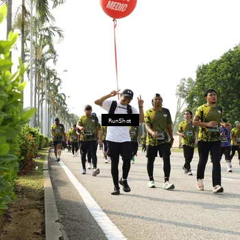 Runner Photo 6988900