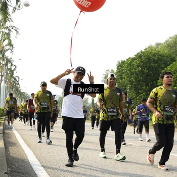 Runner Photo 6988920