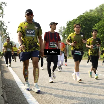 Runner Photo 6988972