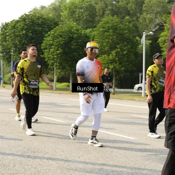 Runner Photo 6989017