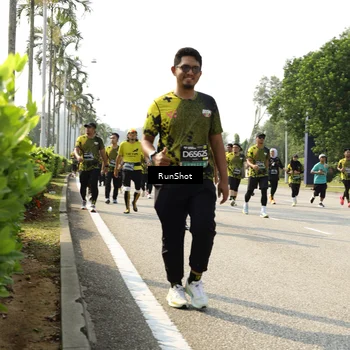 Runner Photo 6989057