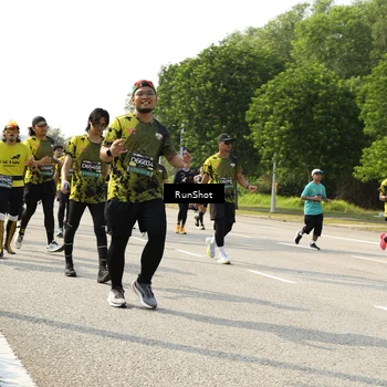 Runner Photo 6989086
