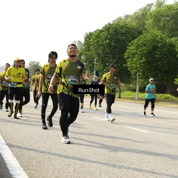 Runner Photo 6989093