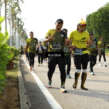 Runner Photo 6989215