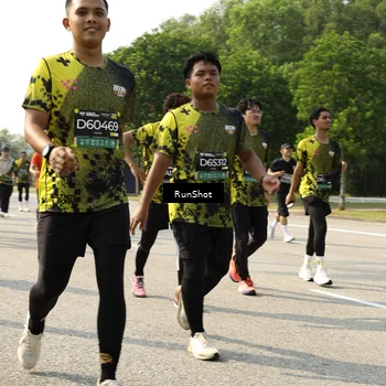 Runner Photo 6989253