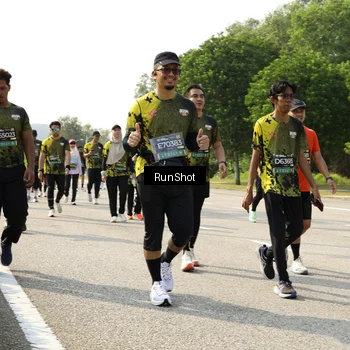 Runner Photo 6989288