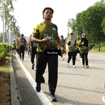 Runner Photo 6989302