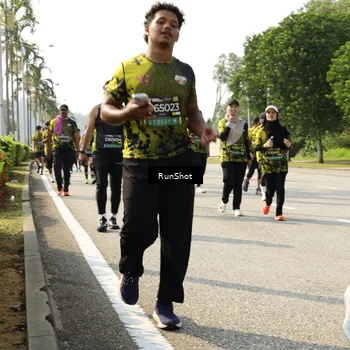 Runner Photo 6989303