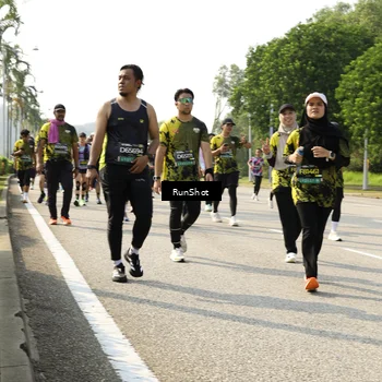 Runner Photo 6989346