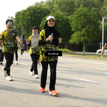 Runner Photo 6989347